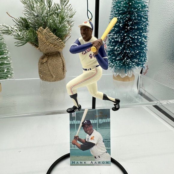 Hallmark Keepsake Series Christmas Holiday Ornament Hank Aaron Baseball Sports - Picture 4 of 7
